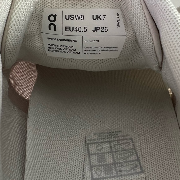 On Cloud On Running Cloud 5 Pearl White 9 - Picture 10 of 10